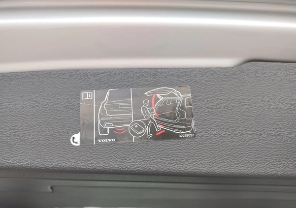 Volvo V60 cena 139900 przebieg: 24387, rok produkcji 2021 z Łomianki małe 667